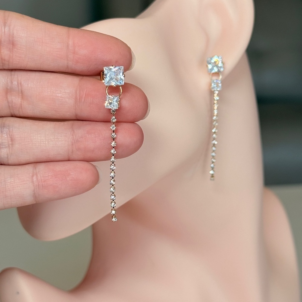 Elegant Gold and Silver Drop Earrings - Picture 7 of 9